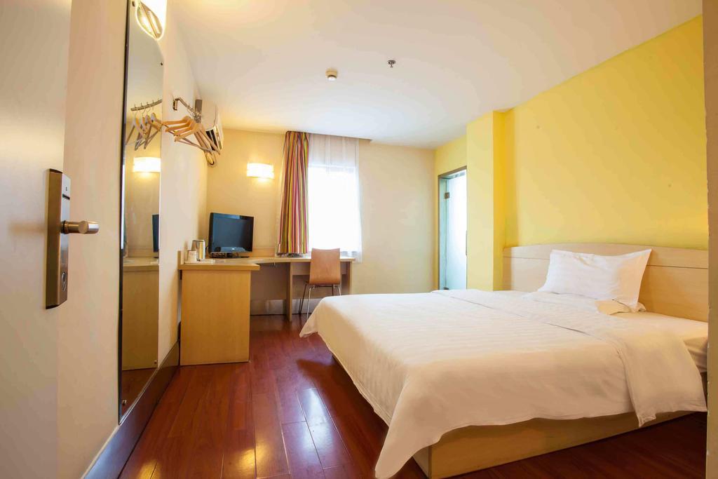 7Days Inn Foshan Dongfang Square Walmart Δωμάτιο φωτογραφία