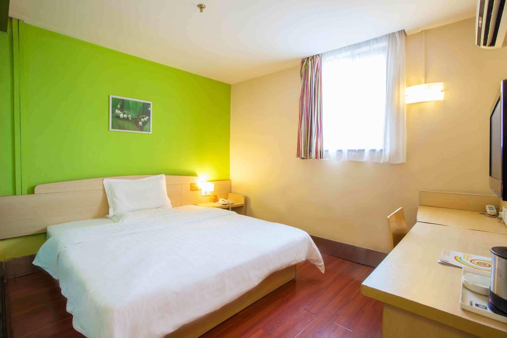 7Days Inn Foshan Dongfang Square Walmart Δωμάτιο φωτογραφία